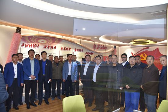 進(jìn)學(xué)堂 學(xué)黨章，守初心 擔(dān)使命——集團(tuán)黨總支開(kāi)展黨員開(kāi)放式組織生活19