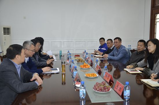 國家工信部到魯中水泥進行調(diào)研15