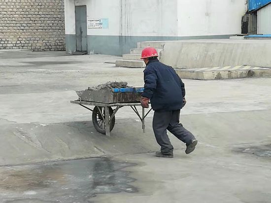 大修進(jìn)行時(shí)，這里有一群可愛的重山人.......95