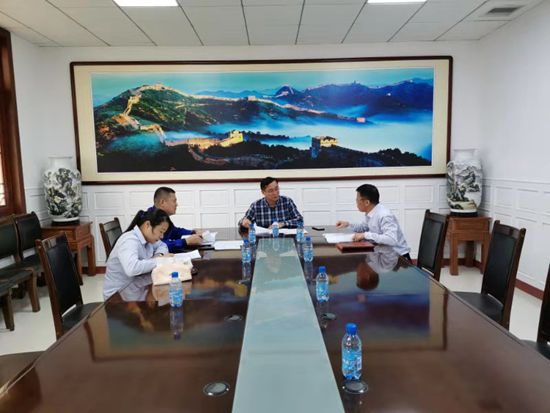 集團黨總支召開專題組織生活會25