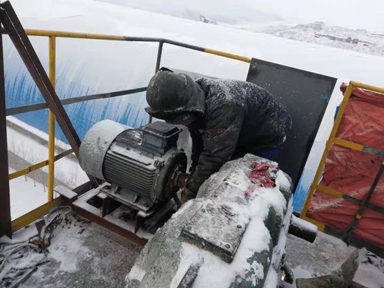 大修進行時，這里有一群可愛的重山人.......（三）82