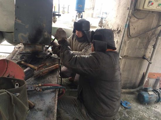 大修進行時，這里有一群可愛的重山人.......（三）82