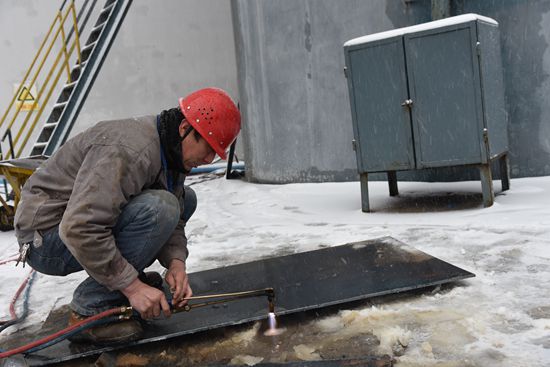 大修進(jìn)行時(shí)，這里有一群可愛的重山人......41