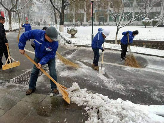 大修進(jìn)行時(shí)，這里有一群可愛的重山人......41