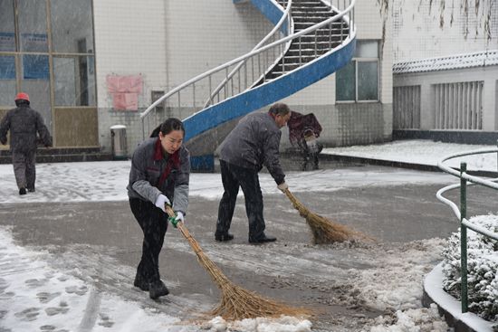 大修進(jìn)行時(shí)，這里有一群可愛的重山人......41