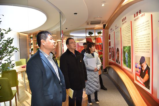 開展主題黨日活動(dòng) 提升黨性修養(yǎng) ——魯中水泥、南韓學(xué)校黨支部黨員走進(jìn)初心學(xué)堂64