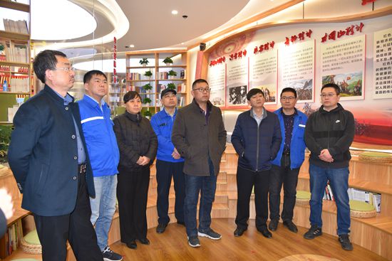 堅持學(xué)習(xí)守初心 銘記身份向前行 —魯蒙水泥、南韓化工黨支部走進“初心學(xué)堂”4