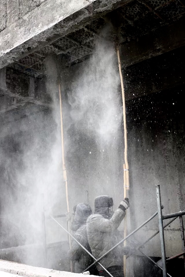 重山春已到 奮斗正當(dāng)時(shí)21