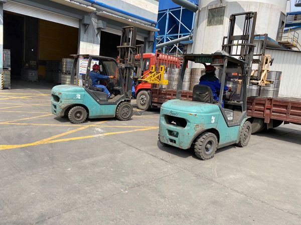 【重山人?重山事】平凡中那抹絢麗的色彩 ——記重山思沃瑞叉車司機(jī)劉成國(guó)1