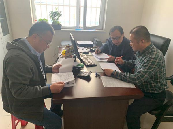 集團財務中心到黃驊三陽指導工作14