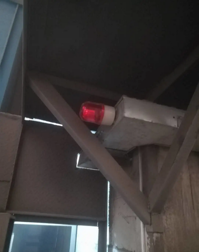  黃驊三陽(yáng)改造輥壓機(jī)油站43