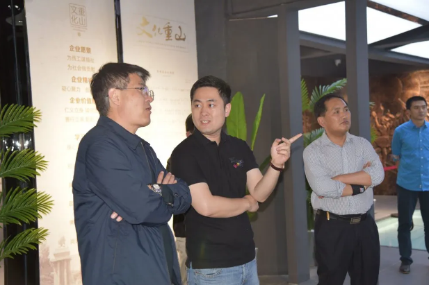 省委政研室“四進”工作組到重山文化館調(diào)研59