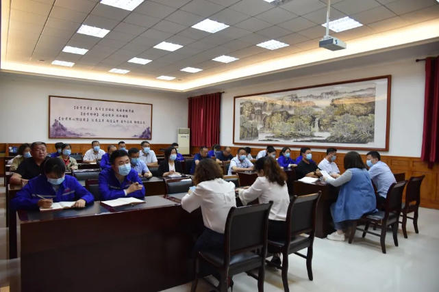 集團機關(guān)、魯中水泥黨支部召開入黨積極分子推選會議57