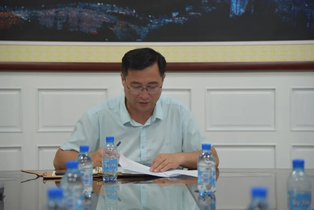 集團(tuán)召開總經(jīng)理辦公會(huì) ——集體學(xué)習(xí)李學(xué)董事長5月18日講話精神59