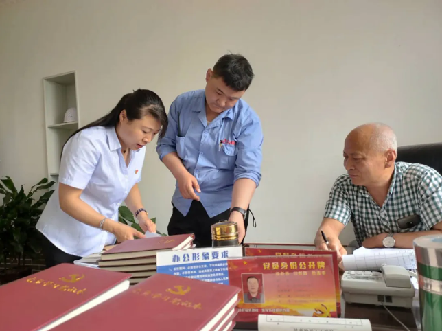 “督察交流”夯實(shí)黨建基礎(chǔ)85