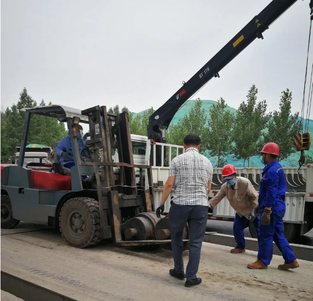 區(qū)計(jì)量所到公司校檢地磅22