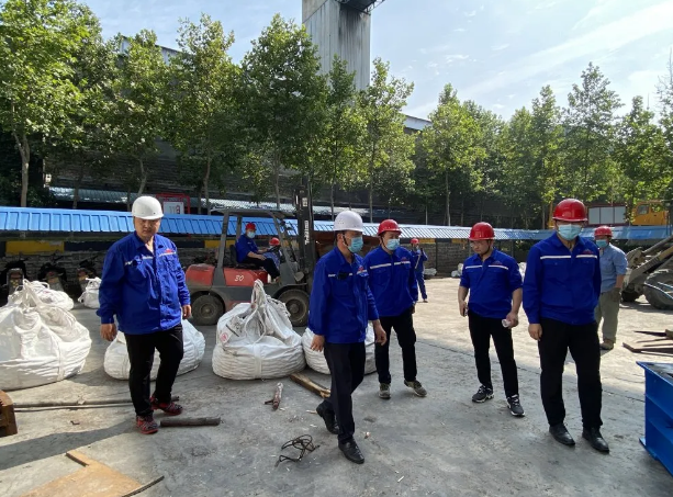 集團(tuán)運(yùn)營中心組織現(xiàn)場紀(jì)律督查16