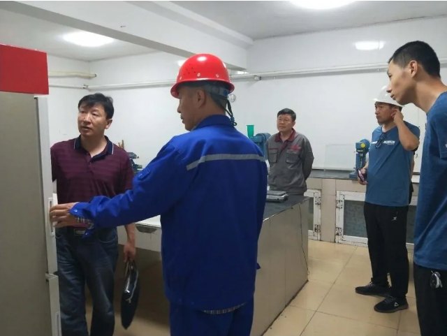 市、旗市場(chǎng)監(jiān)督管理局到魯蒙水泥進(jìn)行質(zhì)量檢查71