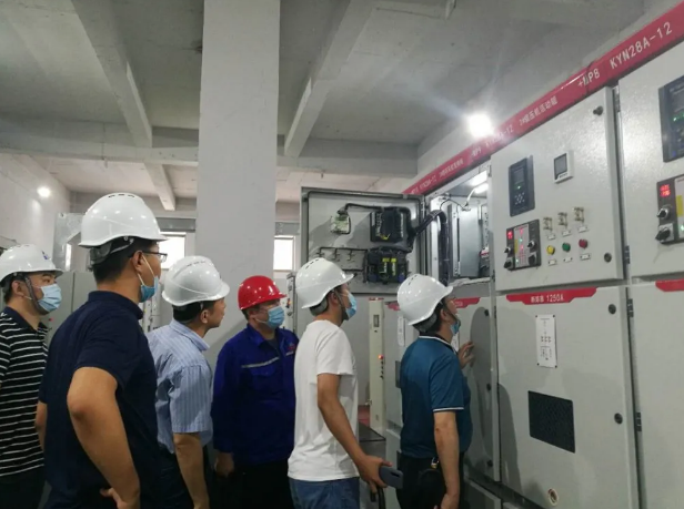 省科學(xué)院到魯中水泥進(jìn)行能源利用調(diào)研52