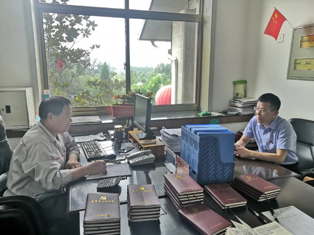 督查促提升 黨建促發(fā)展 ——集團(tuán)黨總支開展6月份黨建工作督查70