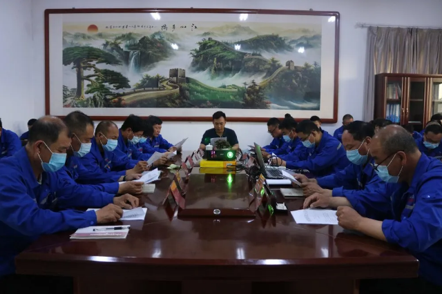 魯蒙水泥組織集體學(xué)習(xí)會(huì)議63