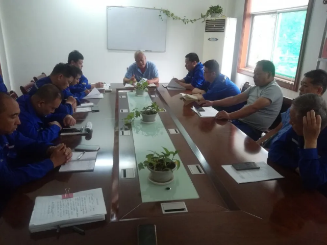 熱電廠召開月度工作會(huì)議9