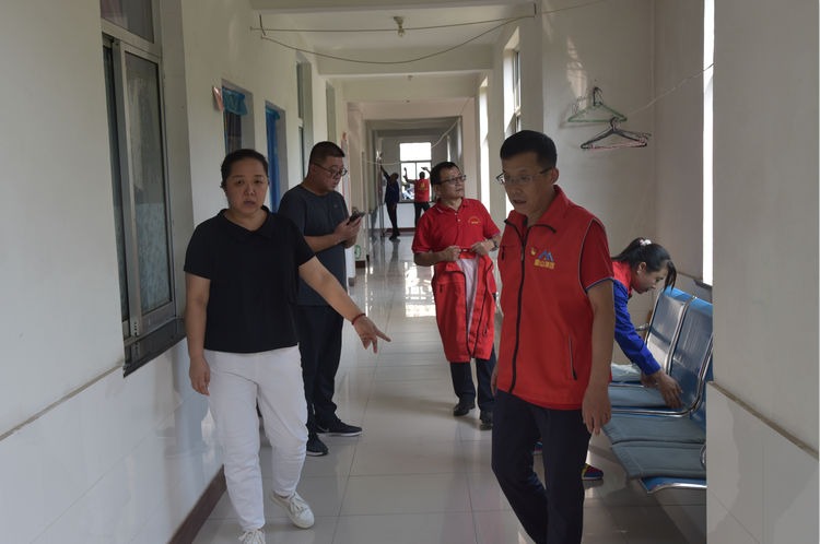 擇善明德敬老人 黨旗飄飄踐良知——重山集團黨總支組織開展黨員志愿服務活動50