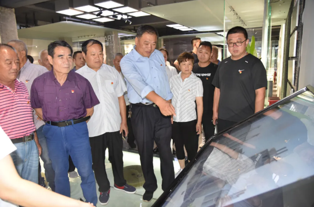 南韓村黨員走進重山集團開展主題黨日活動99