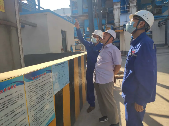 魯中水泥順利通過綜合管理體系監(jiān)督審核27