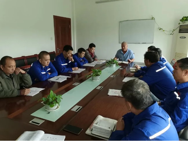 熱電廠召開(kāi)工作會(huì)議32