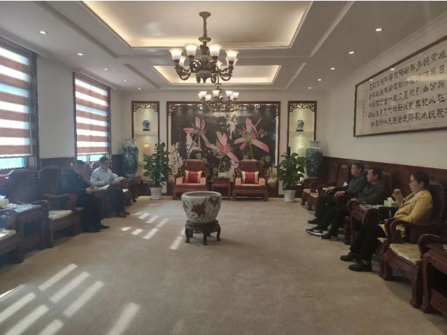 區(qū)市場(chǎng)監(jiān)管局到魯中水泥調(diào)研工作25