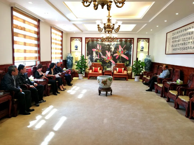 淄博市齊商銀行到集團(tuán)調(diào)研86