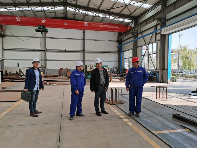 魯中水泥順利通過特種設備年檢82