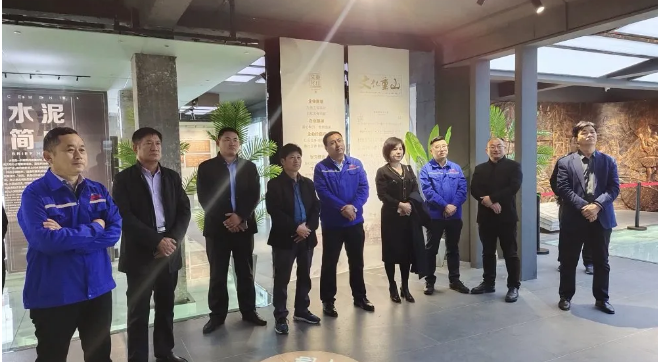 山東圣澤建設(shè)集團(tuán)到魯中水泥參觀考察71