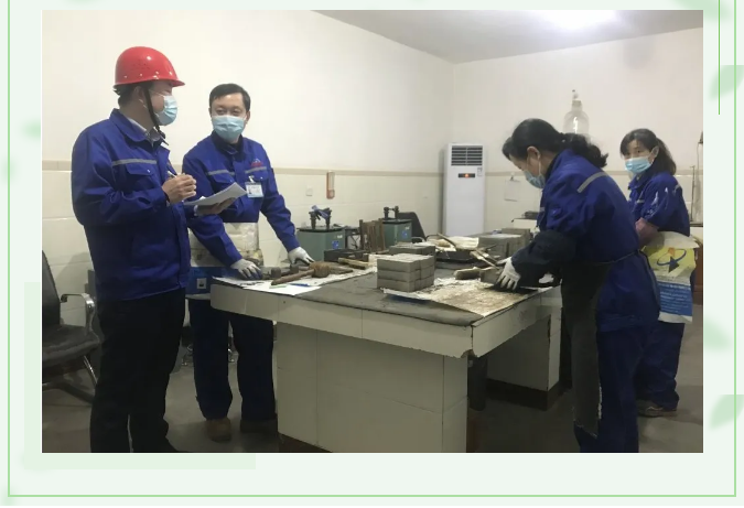 集團(tuán)運(yùn)營(yíng)中心組織勞動(dòng)效率督查27